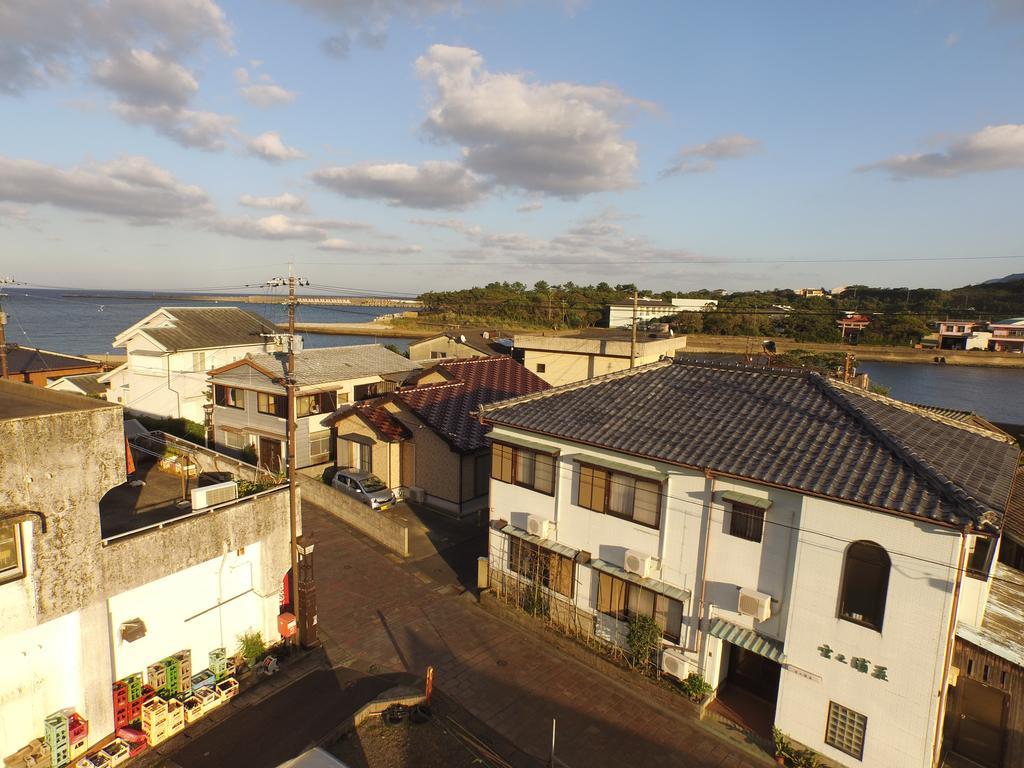 Miyanouraso Hotel Yakushima  Bagian luar foto